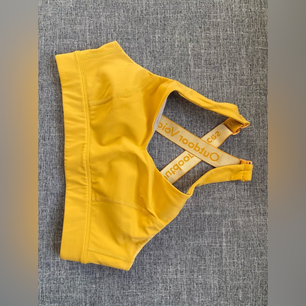 Yellow outdoor voices sports bra never worn